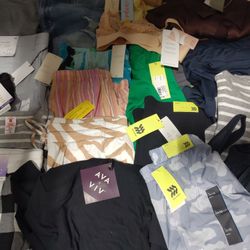 Target 🎯 30 PCs. Mixed Clothing Lot NWT ASSORTED SIZES‼️