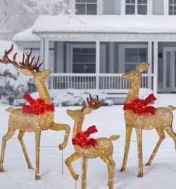 Christmas Deer Family
