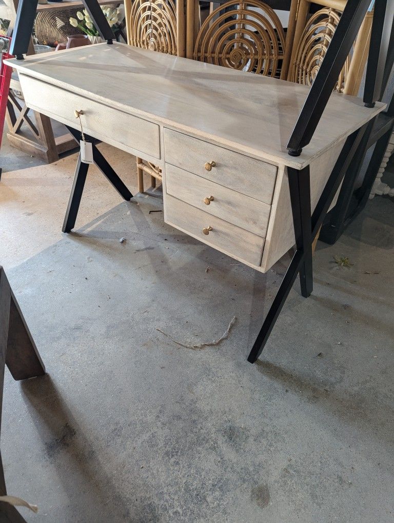 Mango And Iron Desk