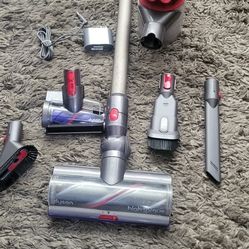 Dyson Vacuum 