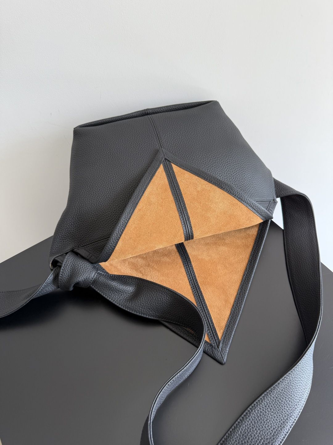 Bottega Veneta Small Sawyer Calfskin Version