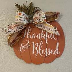 Thanksgiving Wall Decor for Sale in Las Vegas, NV - OfferUp
