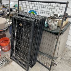 Free Dog Kennel Fence Per Gate
