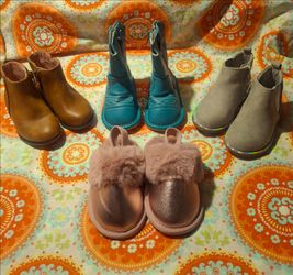 LIL GIRLS BOOTIES-sz.6