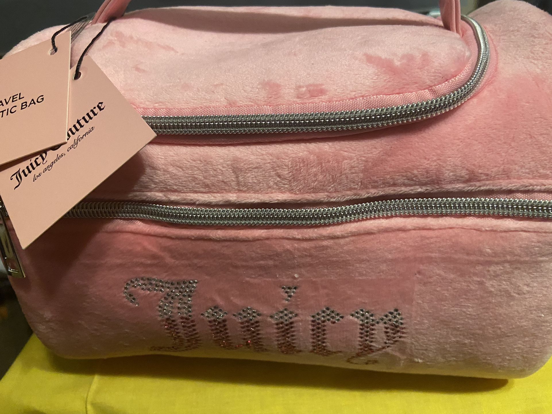 Original Juicy contour to traveler bag brand new