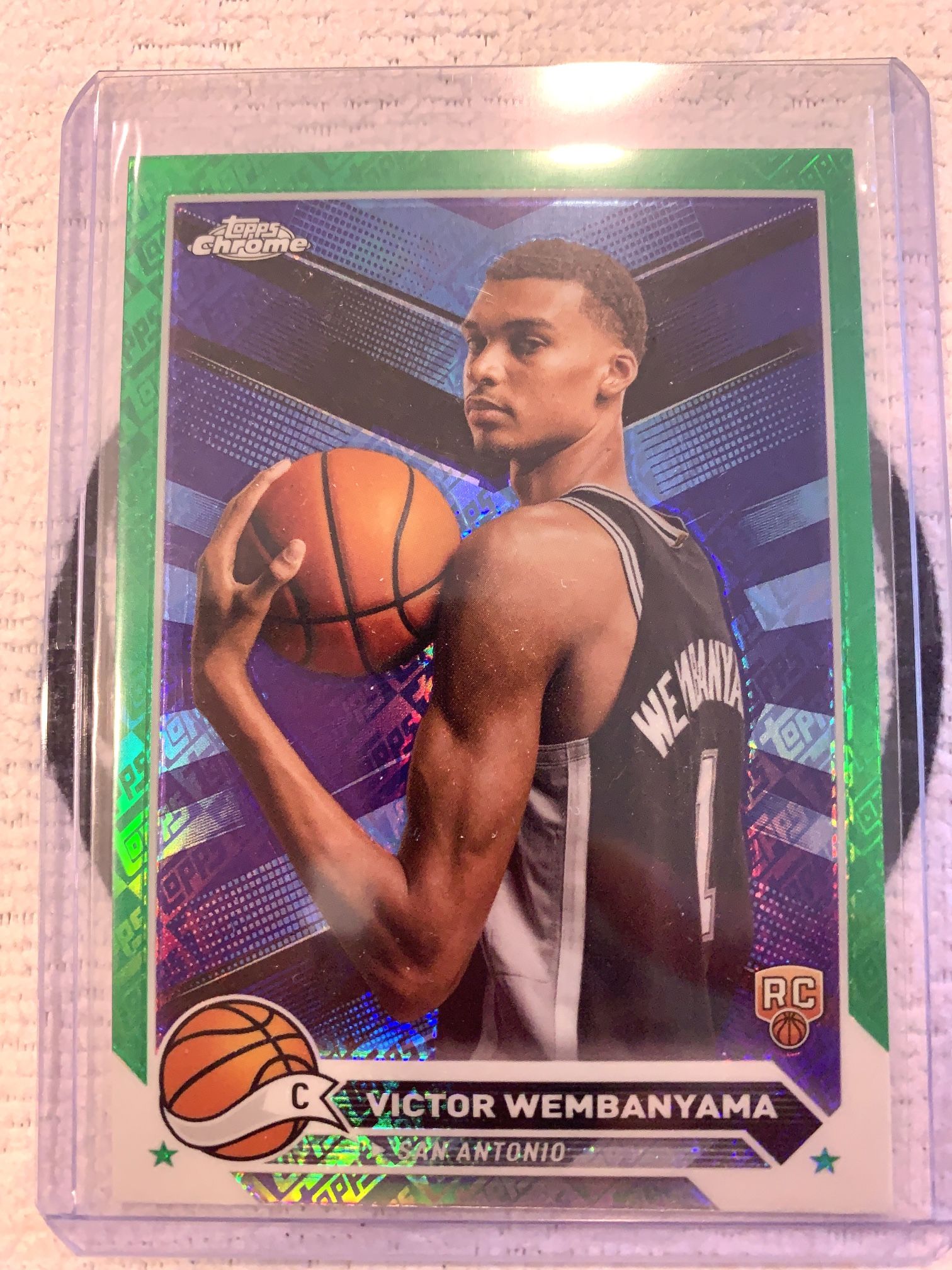Victor Wembanyama Green Refractor Topps Chrome Rookie Card Trading 