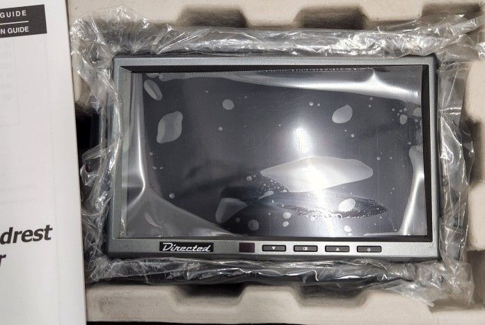 Directed HVM700 7" LCD Headrest Monitor