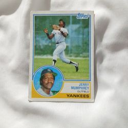 This is a 1983 Topps baseball card featuring Jerry Mumphrey of the New York Yankees. 