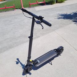 Fluid Horizon Electric Scooter (lightweight/ foldable)
