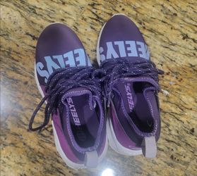 🛼 Heelys Purple Roller Shoes – Youth Size 3 – Wheels Included – Excellent Condition 🛼