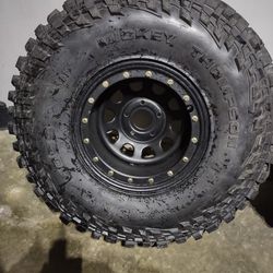 Set of 5 Tires/Wheels - Jeep Wrangler, JK