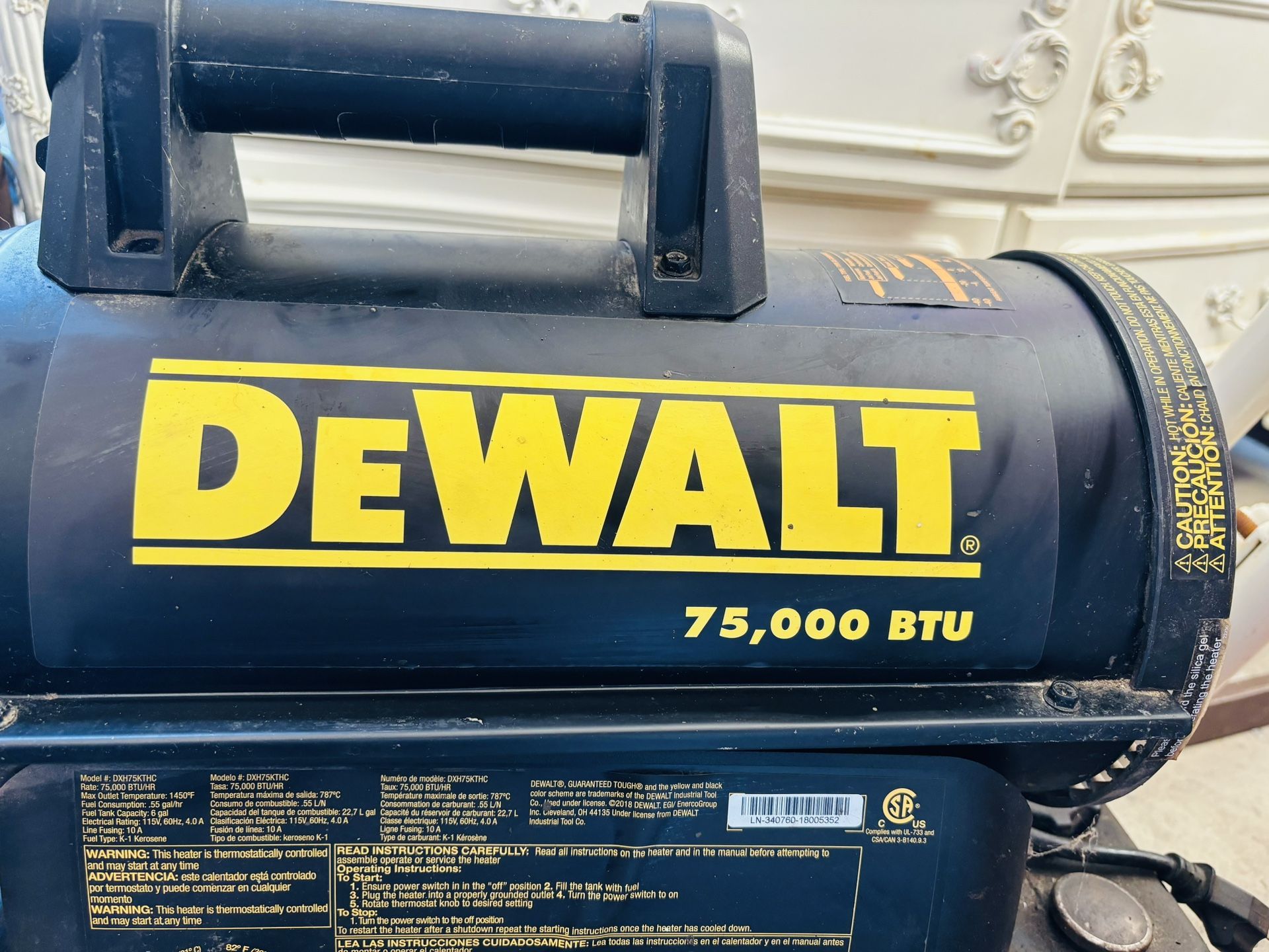 Dewalt 75,000 BTU heater, gas operated, portable