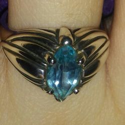 Like New Vintage Kabana Sterling Silver Genuine London Topaz Ring!