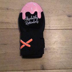 Brand New Unused Pink Aria Sliding Mitt