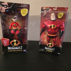 Mr & Mrs Incredible Collectible Figures