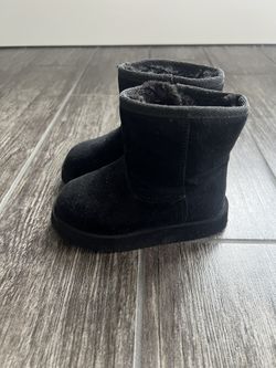 Toddler Faux Fur Boots