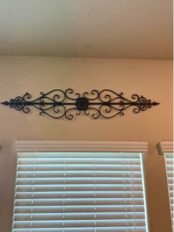 Metal wall decor
