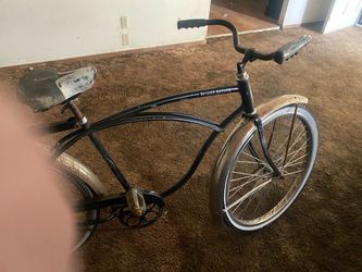 Vintage 1960 or 70s schwinn beach cruiser bicycle (maybe panther?)