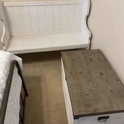 Chair And Chest 