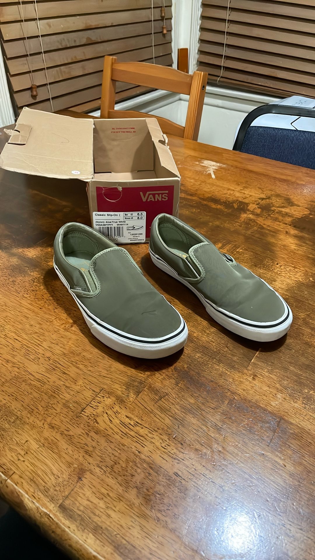 Vans Shoes Men 6.5 Women 8.0