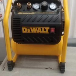 DeWalt Compressor 2.5 Gal Brand New