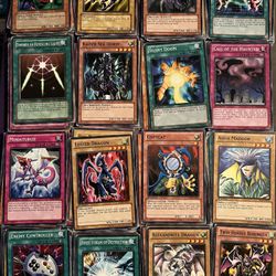 1000 yugioh cards for sale Amazon.com: Mega Lot of 1000 Assorted Yugioh Cards by Konami : Toys & Games main image 0