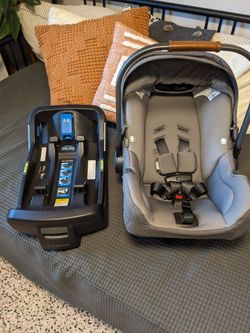 Nuna Pipa Infant Car Seat and Base -Gray