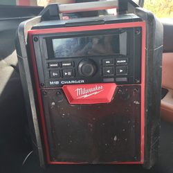 Milwaukee Bluetooth speaker radio and charger