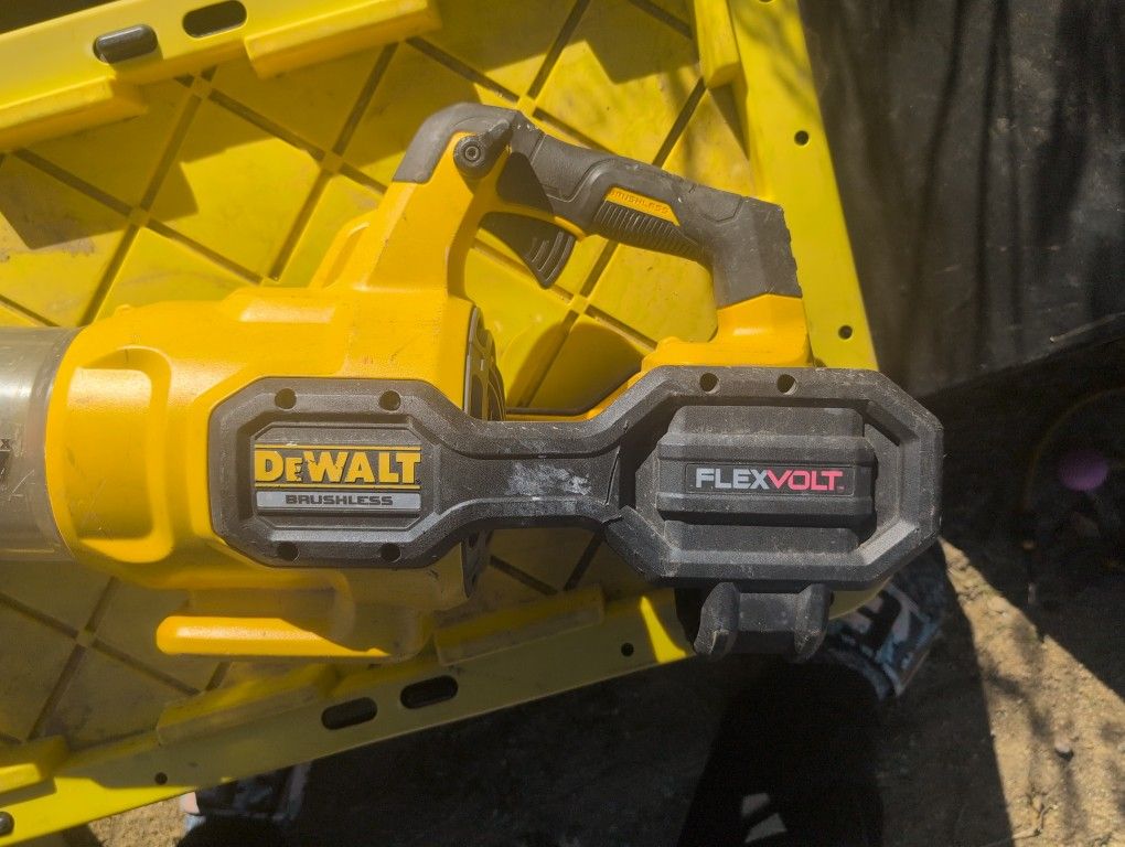 DeWalt Brushless Blower
