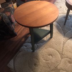 Nice round end table.
