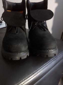 Suade timberlands M S 9.5