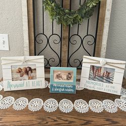 3 beach theme frames