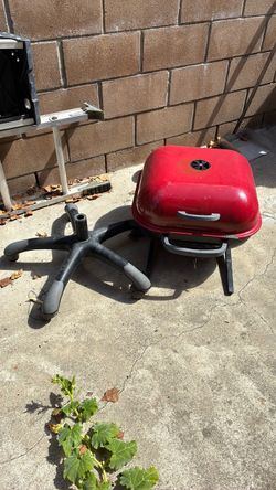Charcoal grill with stand.