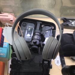 Beats Solo 4