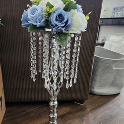 Dusty Blue Flowers decor