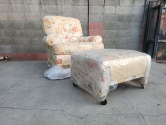 Sherrill Floral Armchair and Ottoman Set