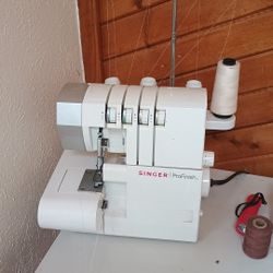 Singer Pro Serger 