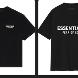 Black essential shirt