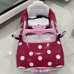 Se Vende Carroto de Minnie para niñas.