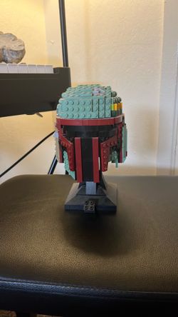 Mando  Starwars Lego head ( Fully built)!