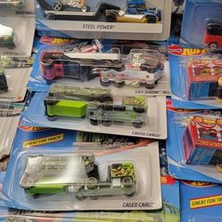 Hot Wheel Semi Truck Track Lot