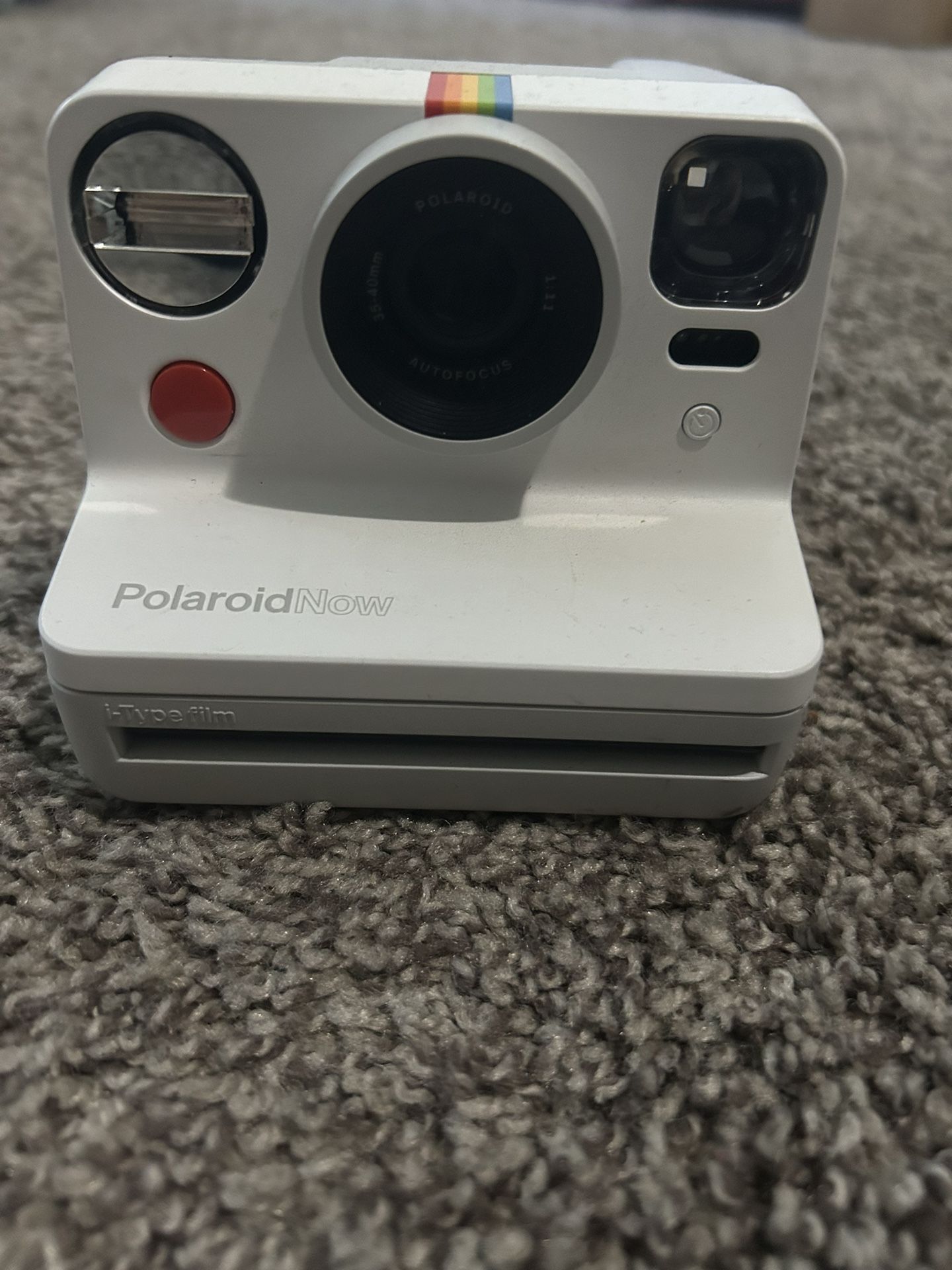 Polaroid