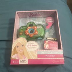 Vintage 2001 Barbie Jelly 35mm Film Camera with Flash Green NIB