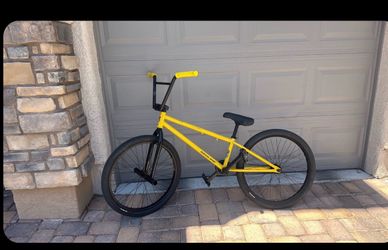 Redline Asset 20” Yellow BmX bike 🚲