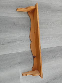 Wall mounted wooden shelf