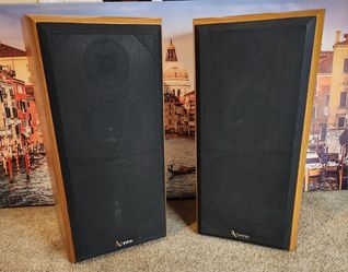 Infinity Reference 3" Floor Speakers 