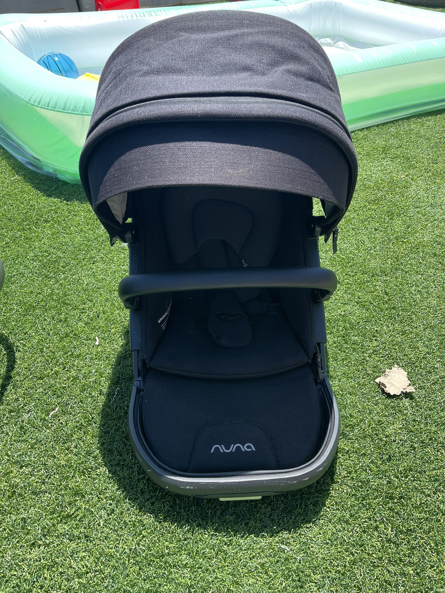 Nuna mix Stroller With Bassinet And Car seat With Ring
