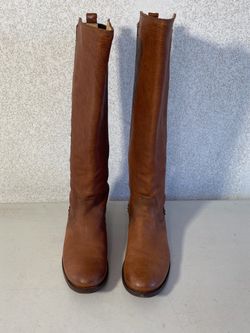 Women’s FRYE leather boots Sz 6.5 $30