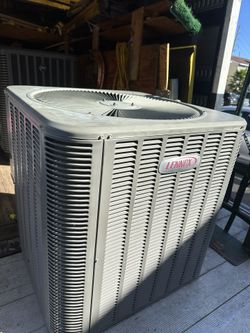 Used 3ton 410A “Lennox”14seer 