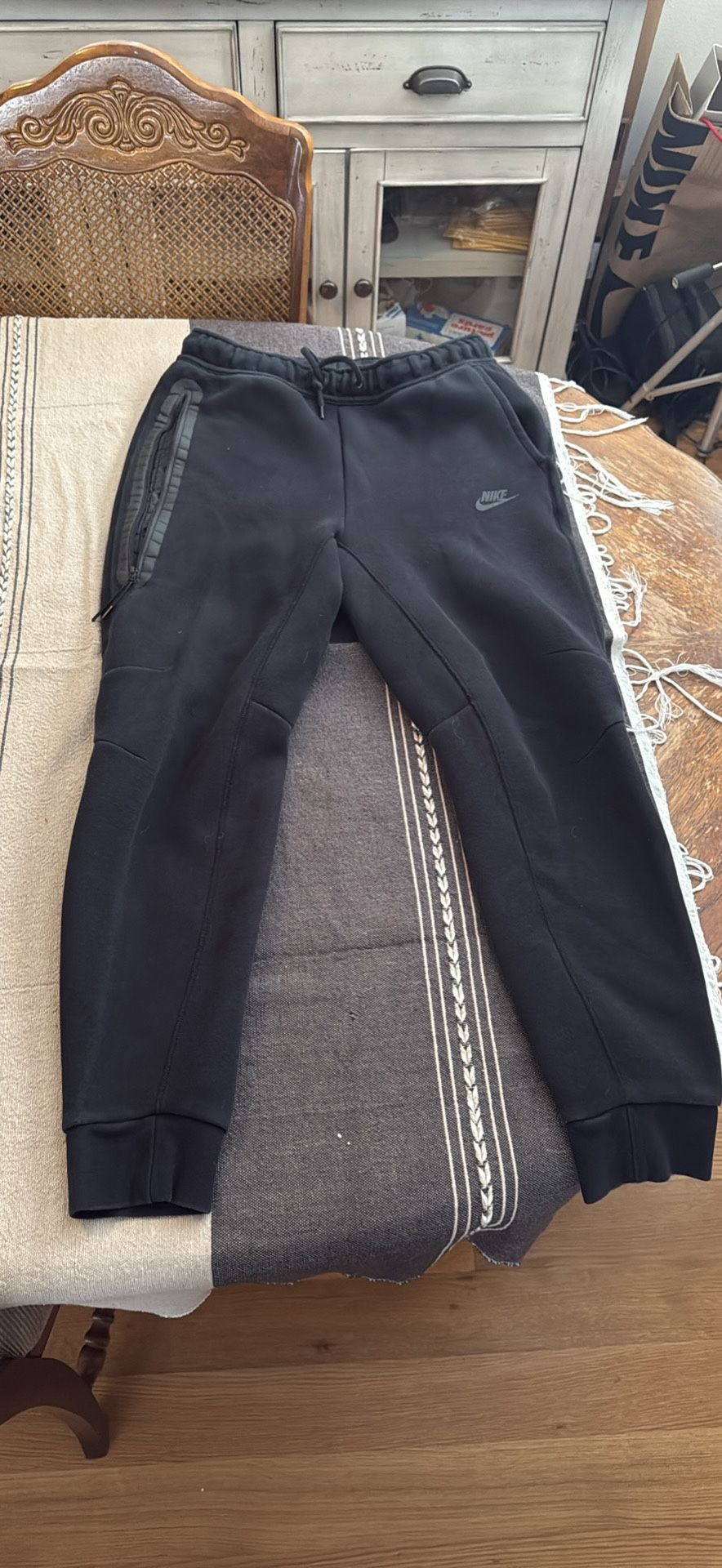 Nike elite joggers